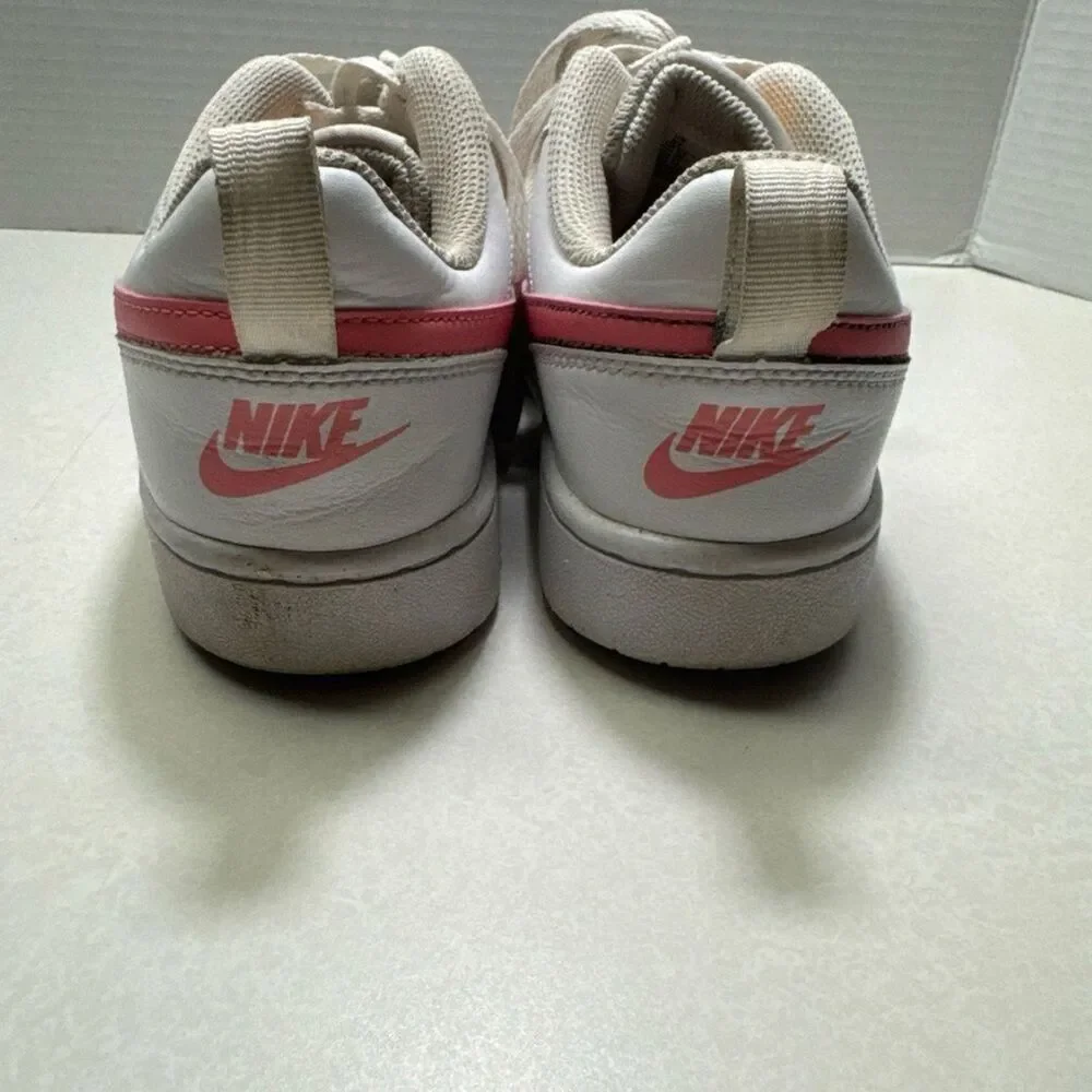 Nike Court Borough Low 2 GS Size 6 Youth White Coral Pink Swoosh Logo